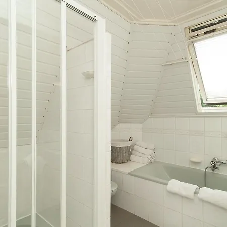 דירה Charming In North Holland With Garden *